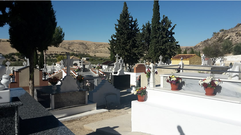 Cementerio de Huélago